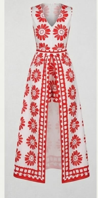 Jumpsuit-Vestido Floral: La dualidad perfecta entre elegancia y comodidad. Para Mujer